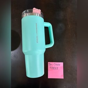 Two tone Starbucks x Stanley Thailand